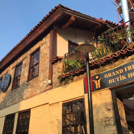 Grand Friends Bed and Breakfast Antalya Exteriör bild